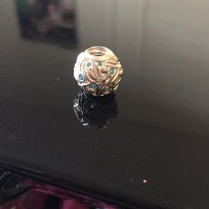 Chamilia olive branch charm